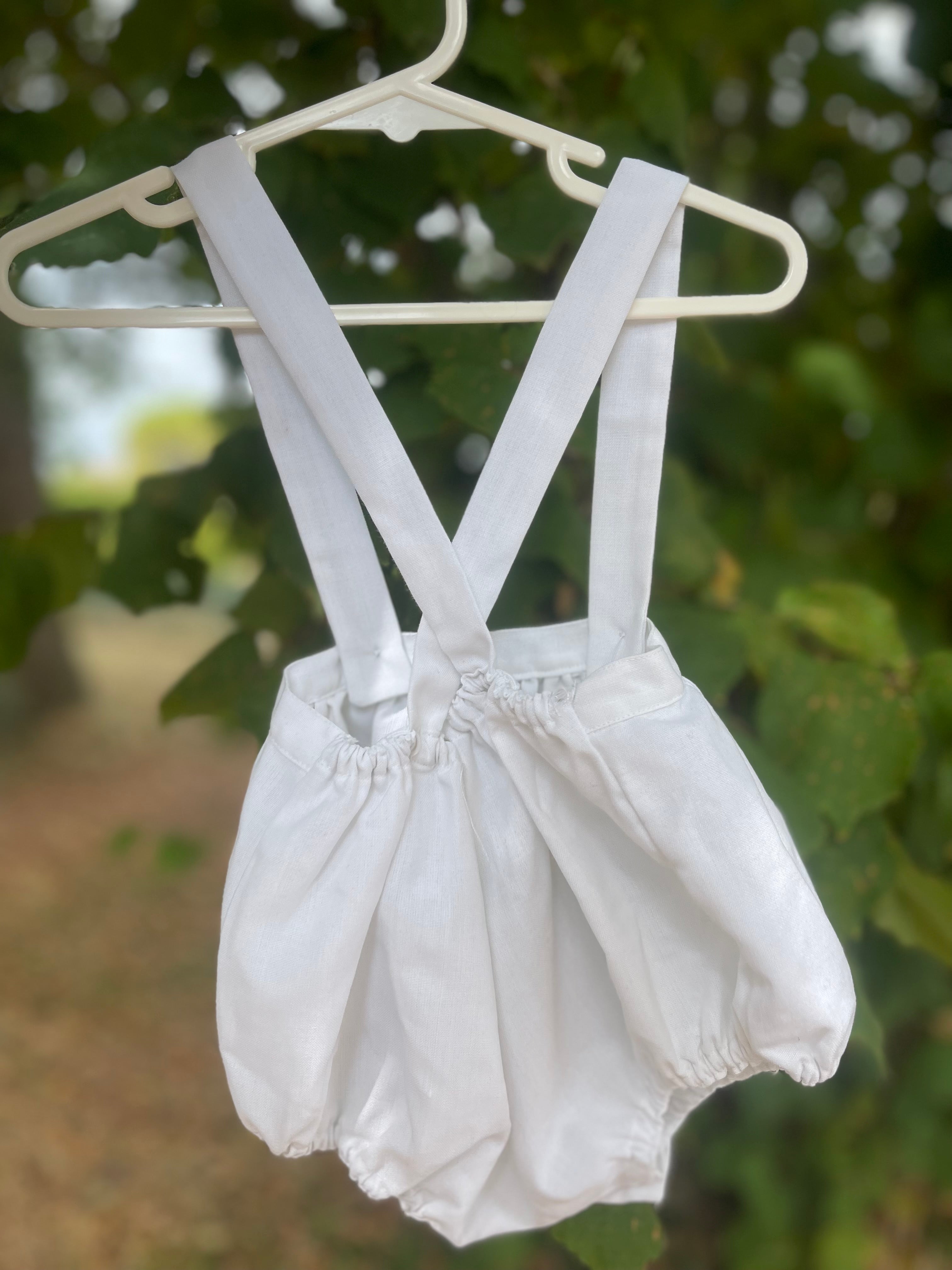 Culotte à bretelle vintage coton blanc 2 ans