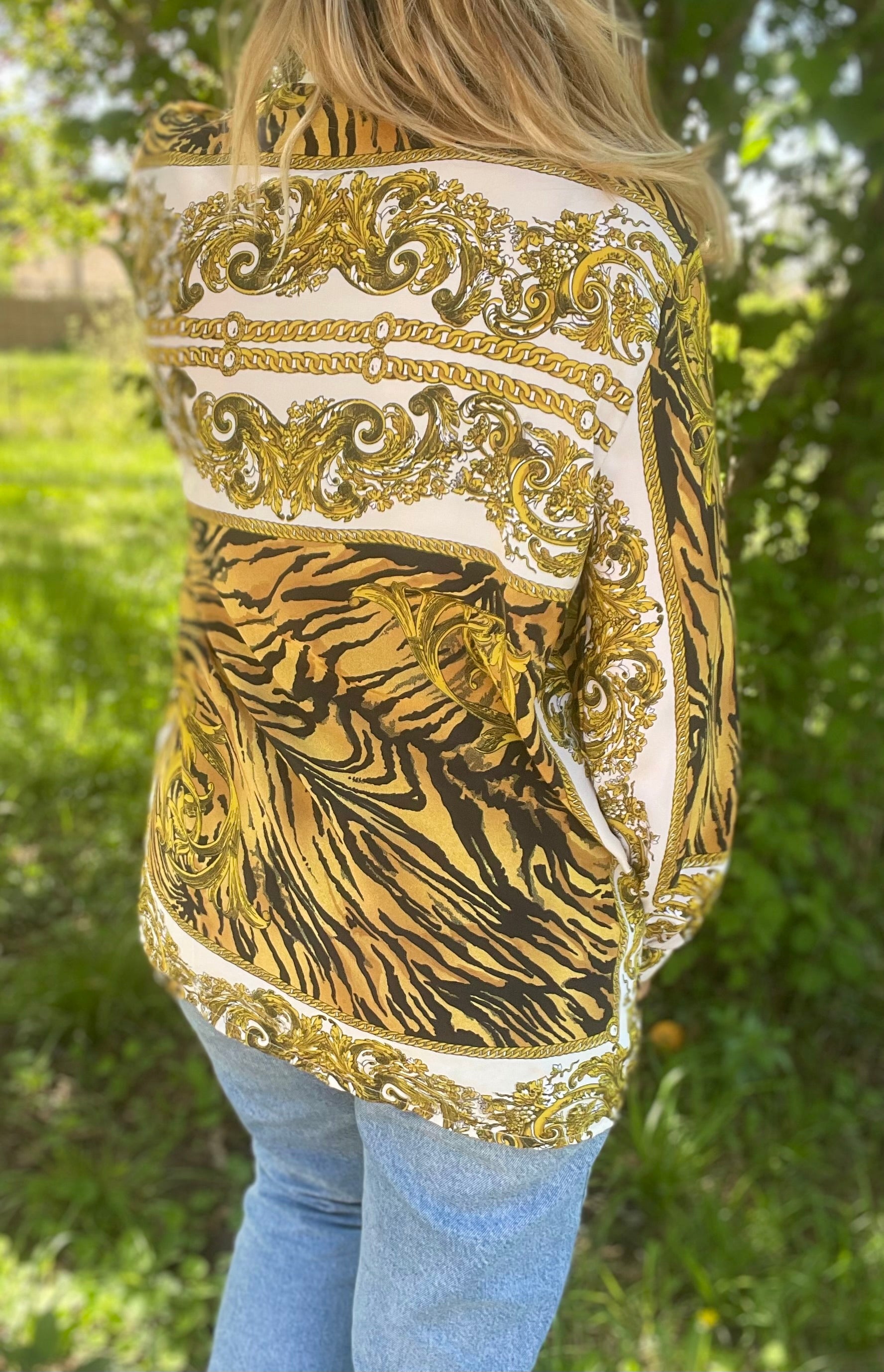 Chemise vintage dorée