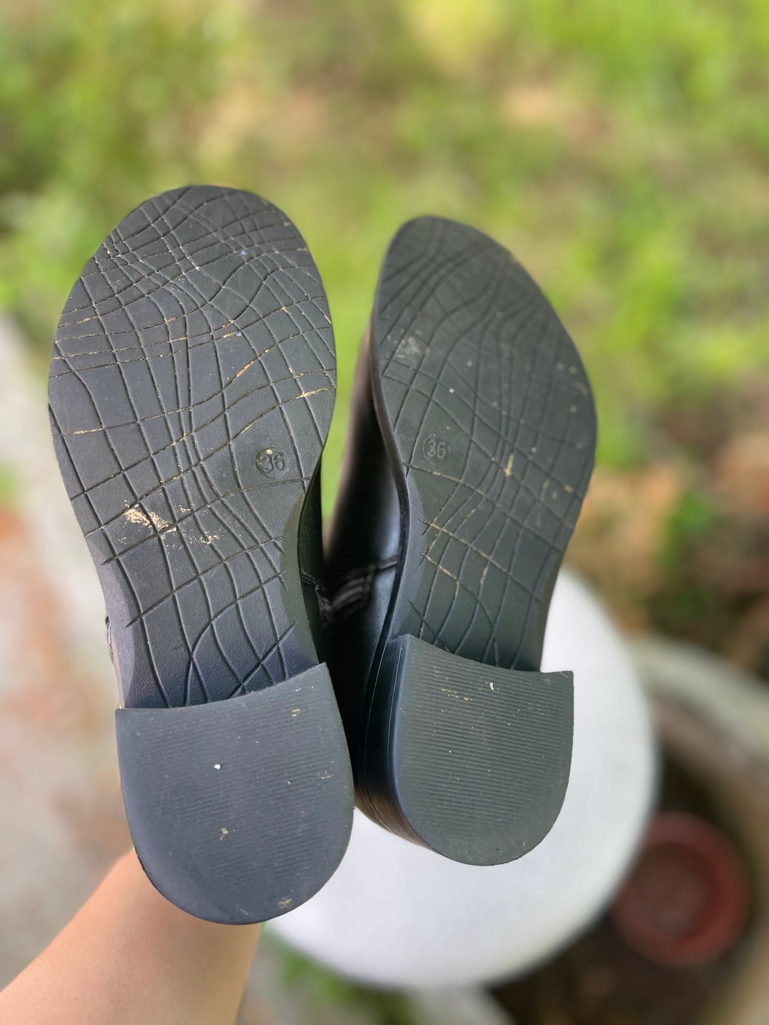 Bottines noires minimalistes LPB 36