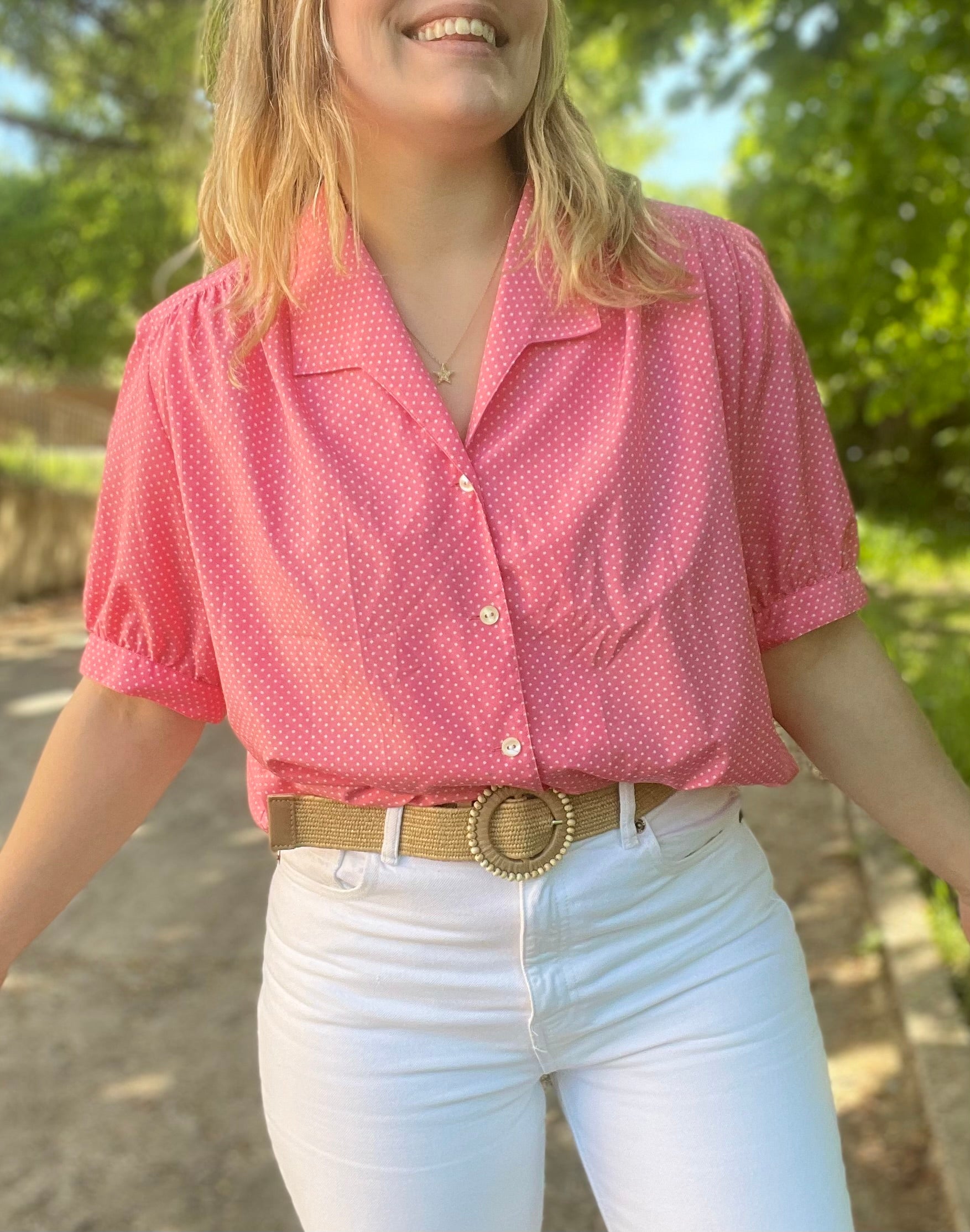 Chemise vintage rose à pois