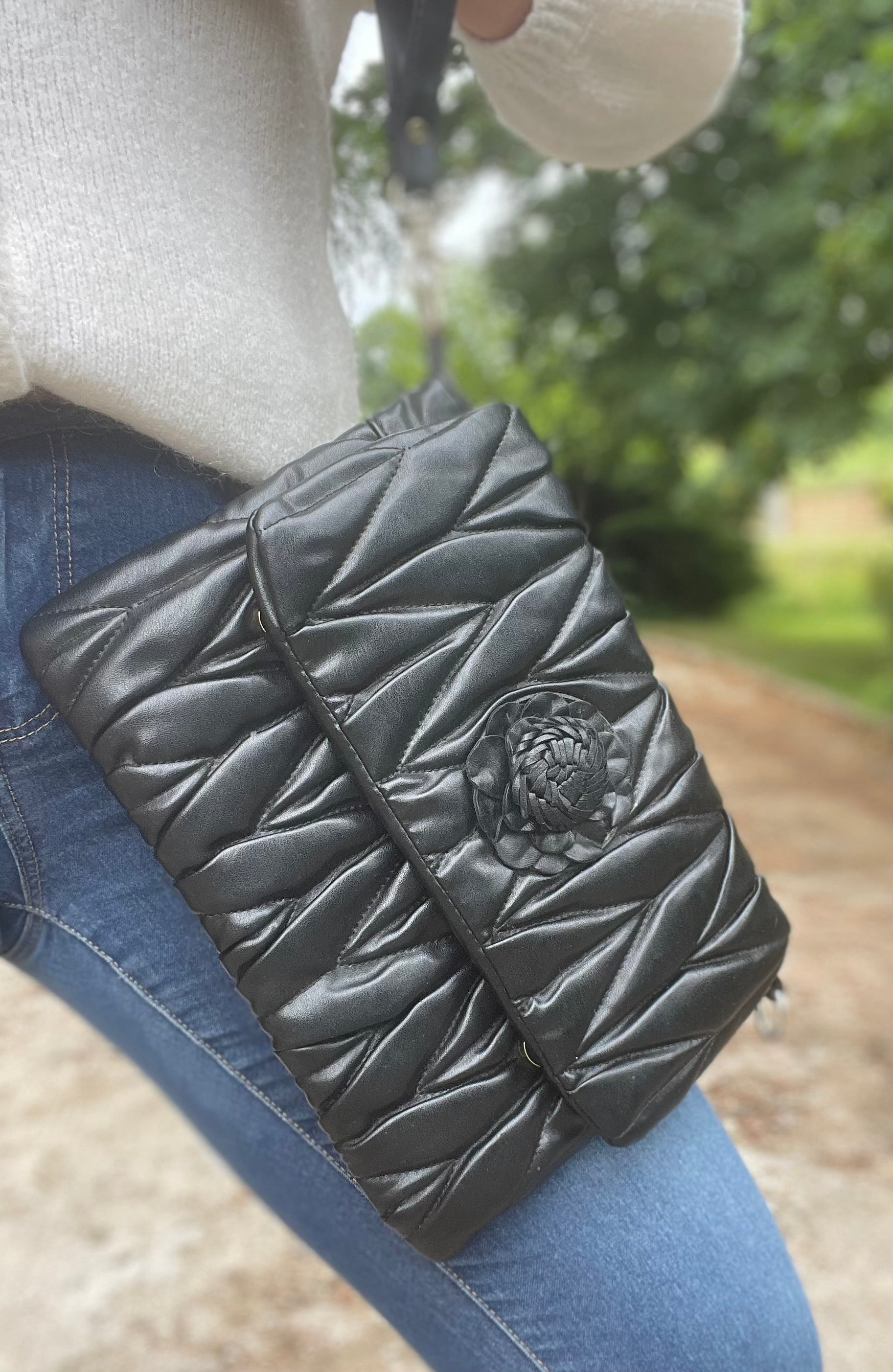 Pochette matelassée noire