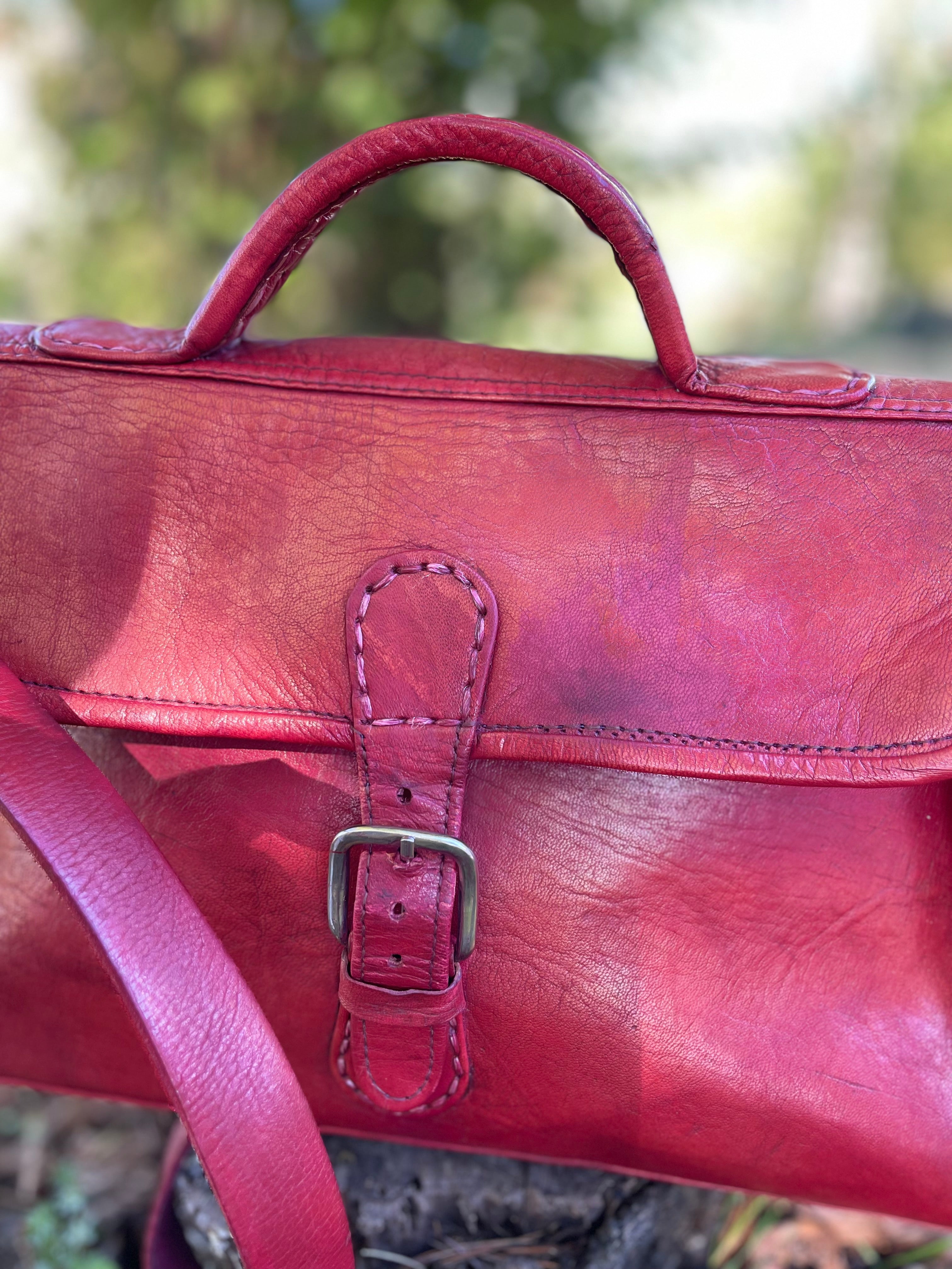 Sac vintage en cuir rouge brique