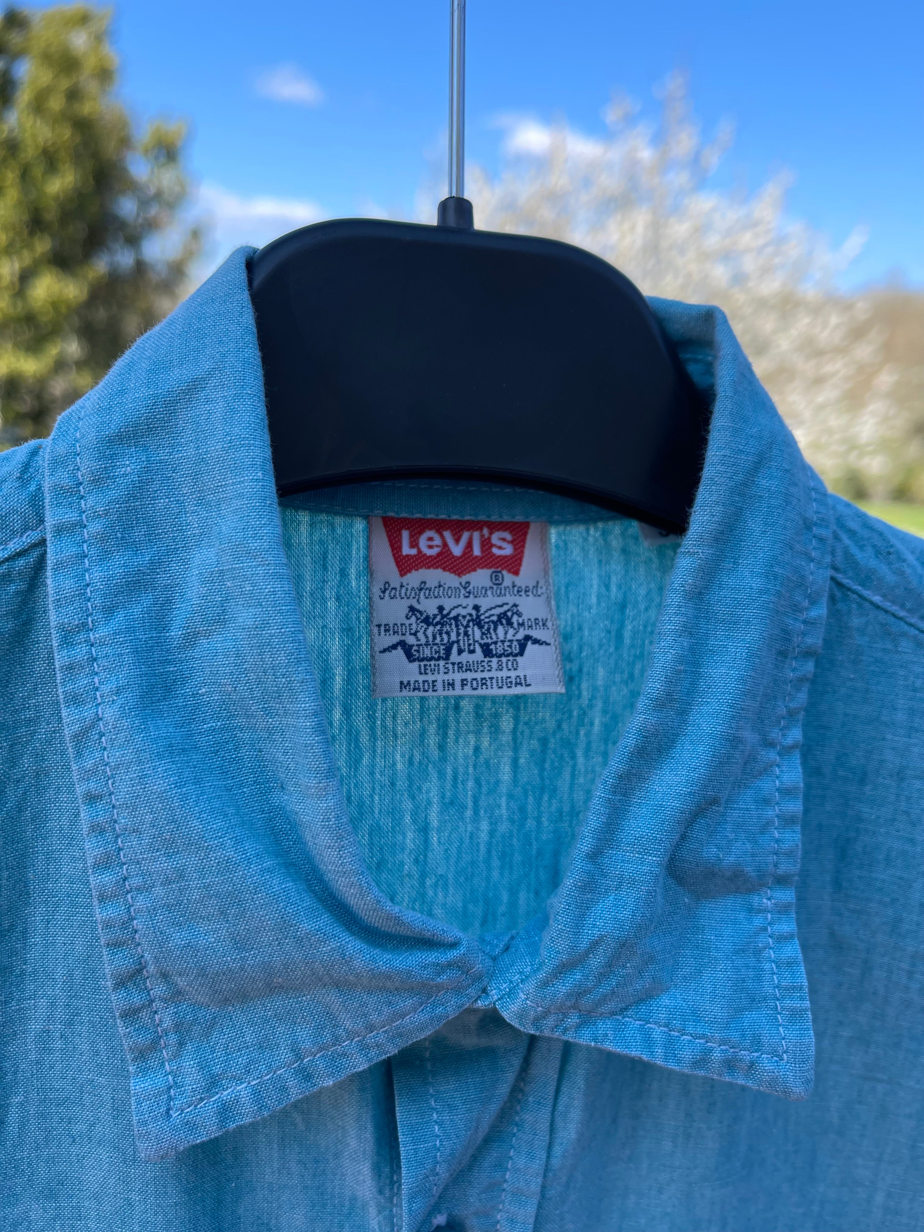 Chemise Levi’s vintage bleu ciel – coton