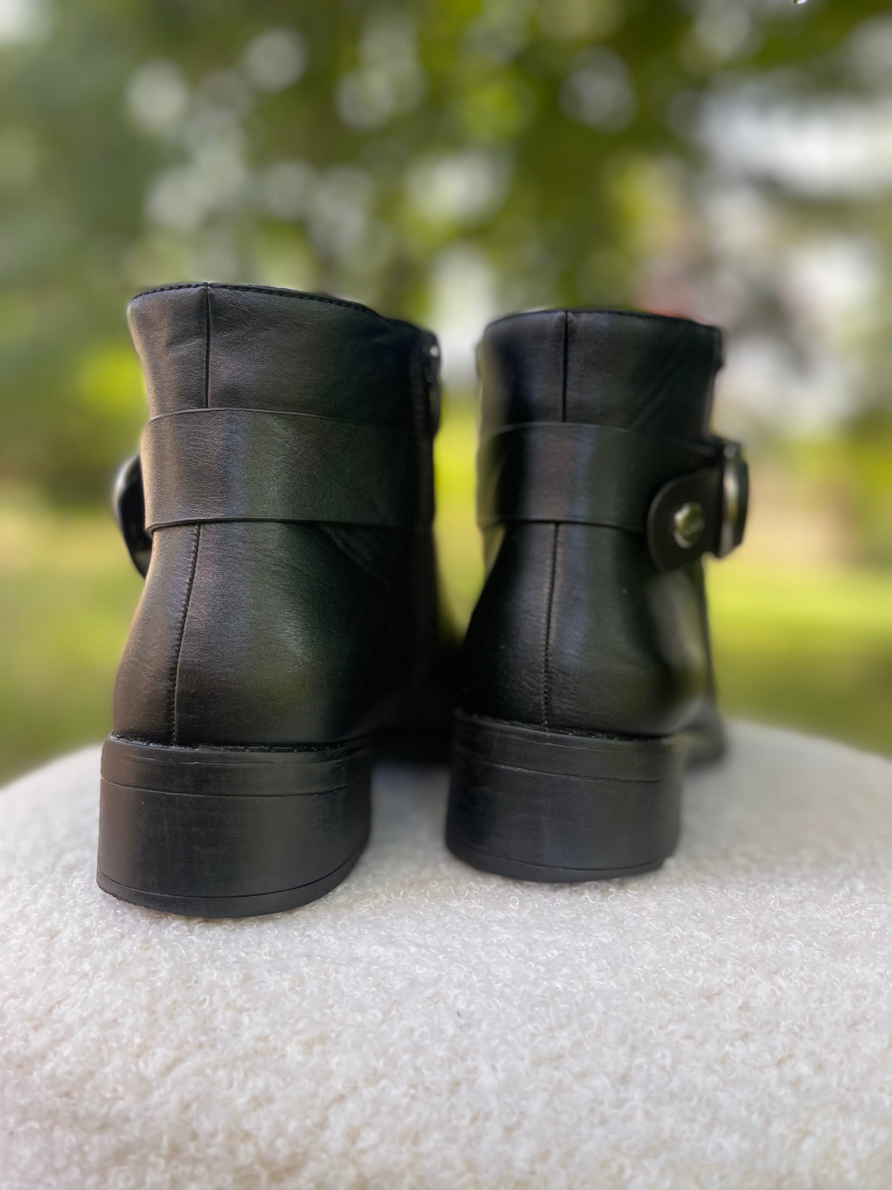 Bottines noires minimalistes LPB 36