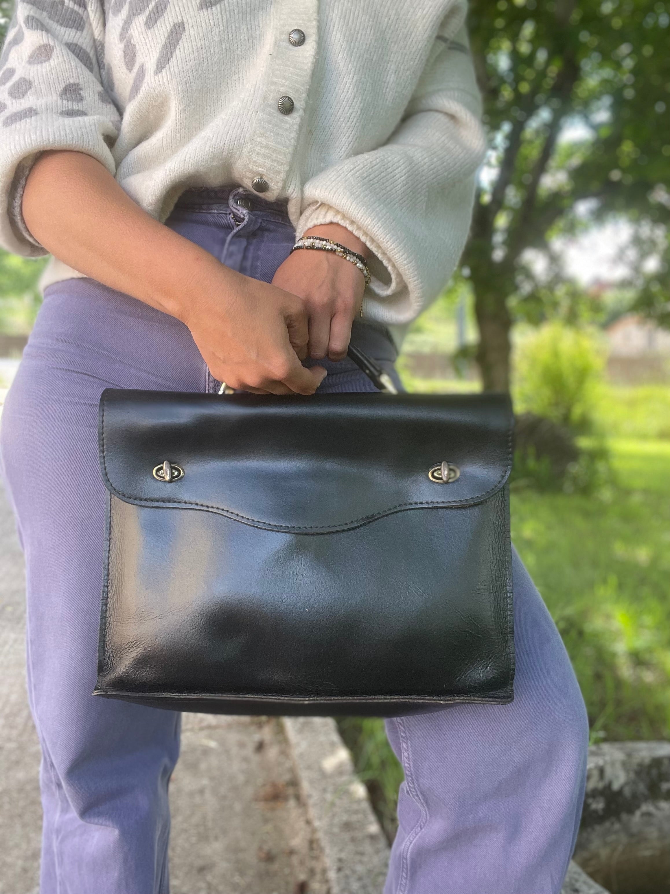 Sac vintage en cuir noir année 60/70