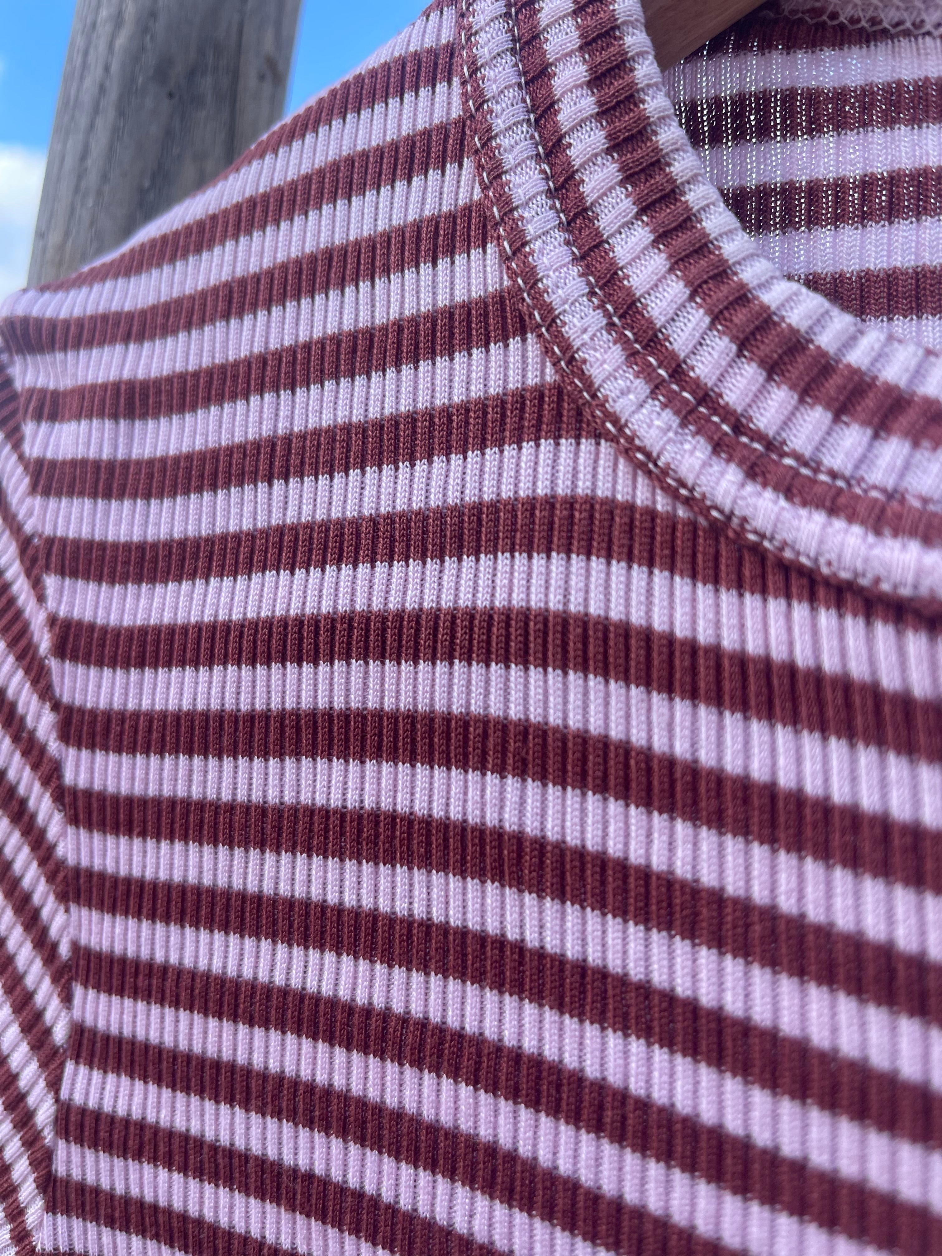 T-shirt vintage côtelé rayé bordeaux & rose