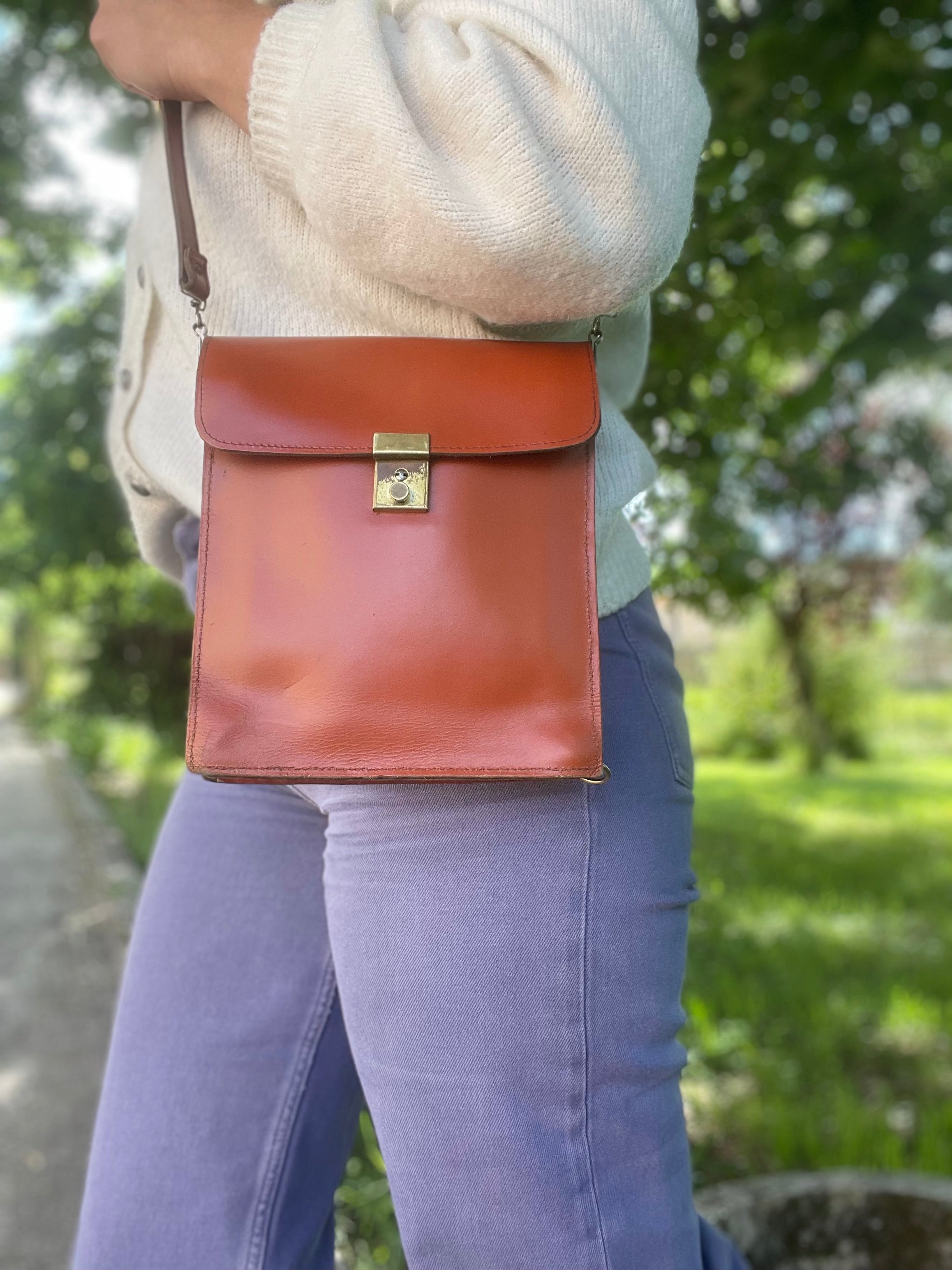 Sac en cuir caramel année 70/80
