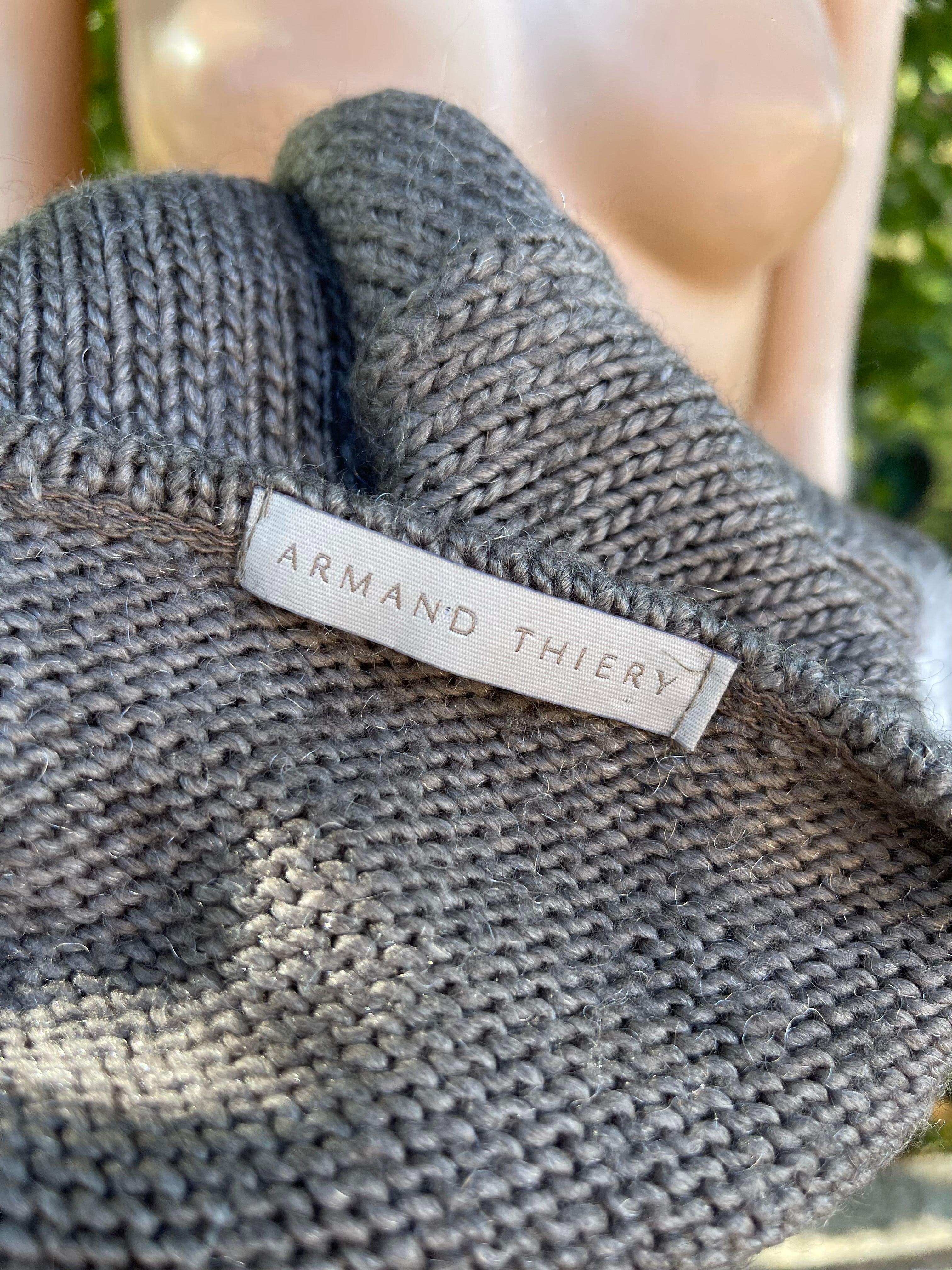 Pull Armand Thiery gris taupe rayé blanc – Taille 38