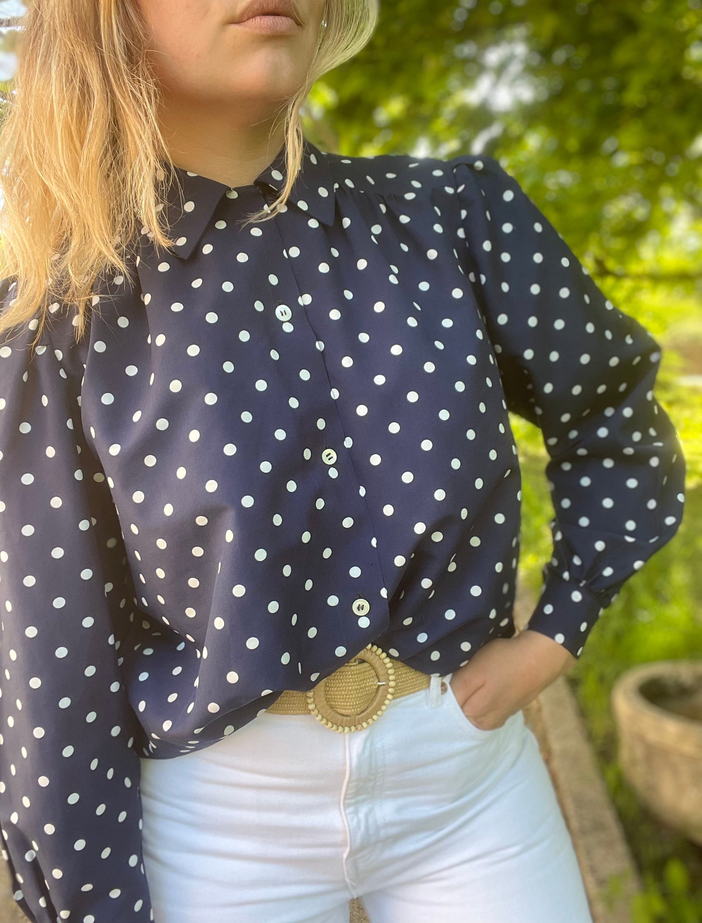 Chemise vintage marine à pois