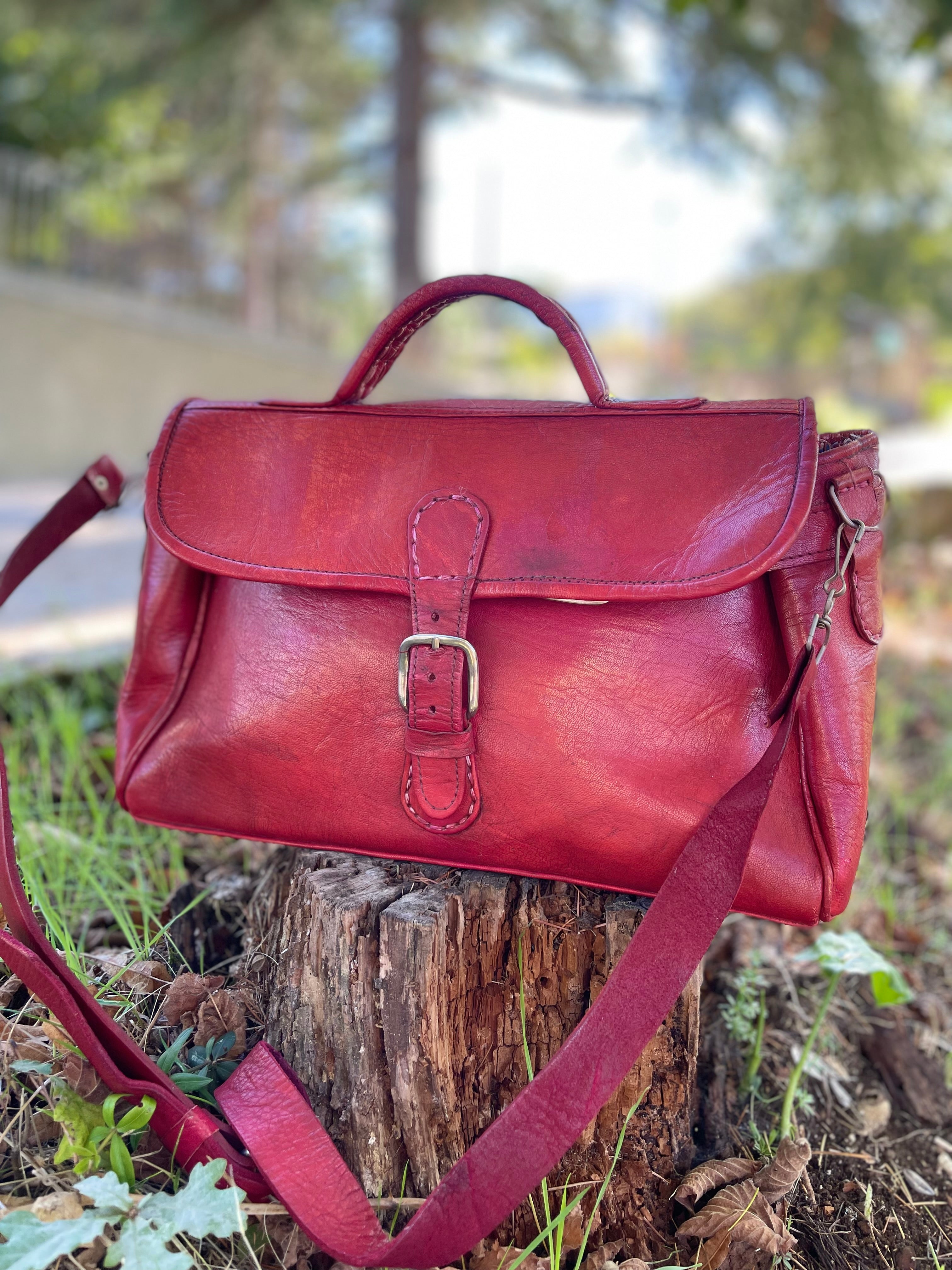Sac vintage en cuir rouge brique