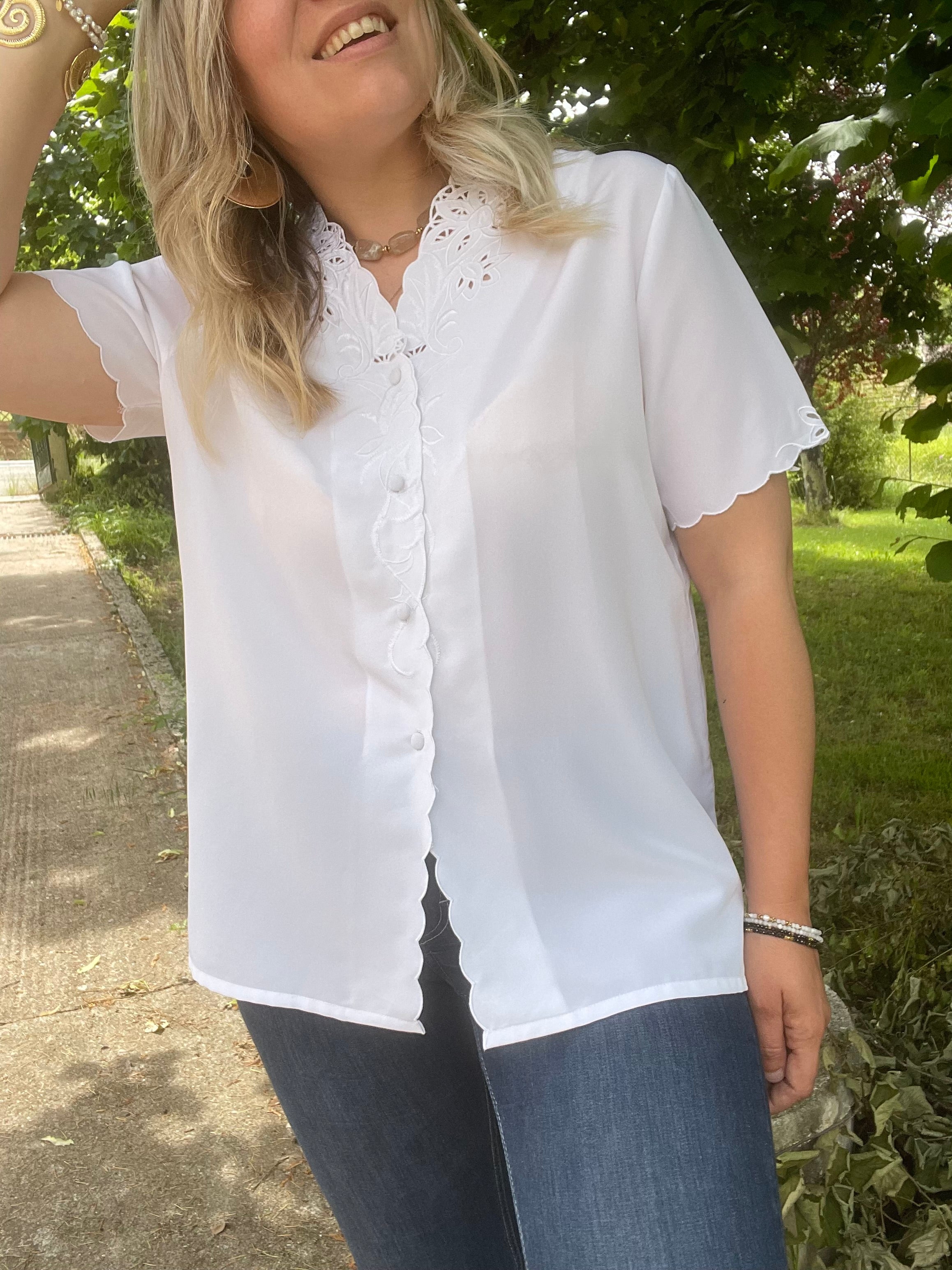 Blouse vintage blanche brodée 40-42