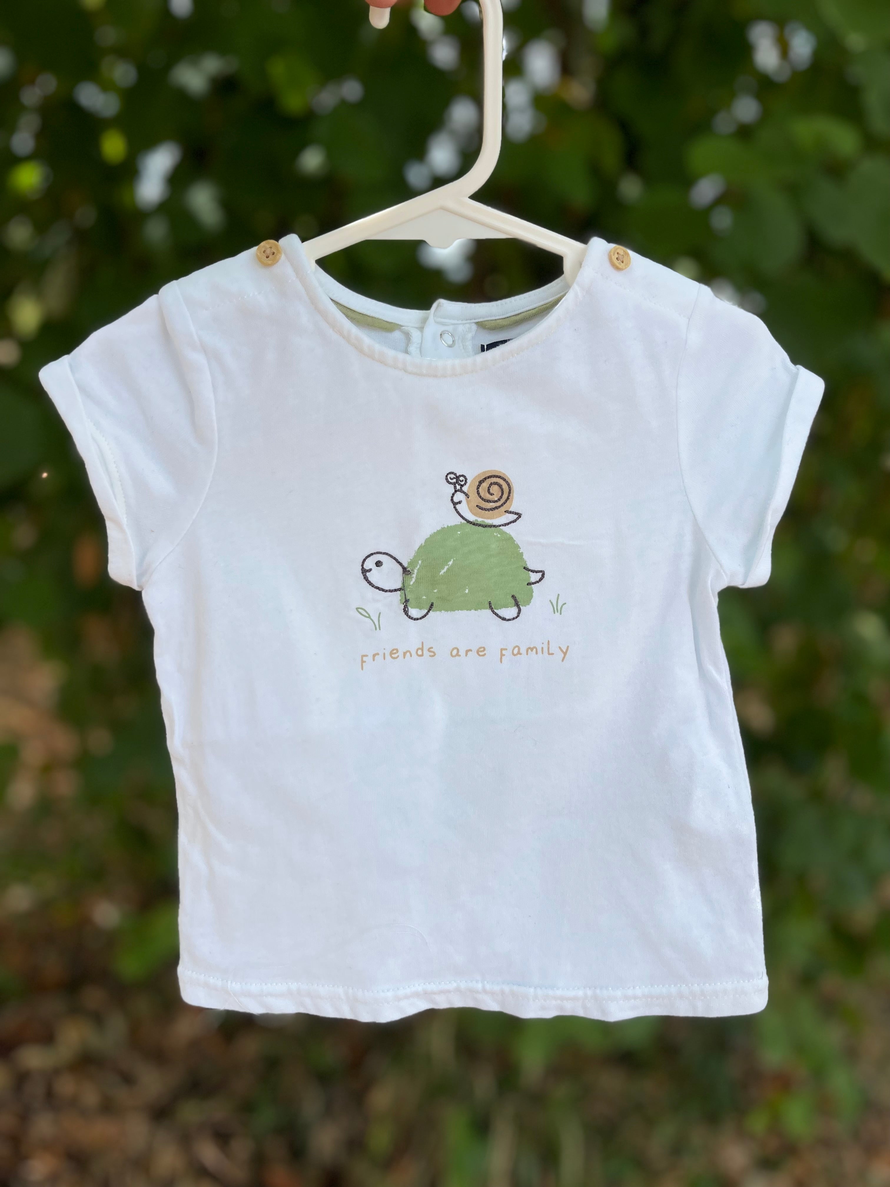 Teeshirt Kiabi blanc tortue 18 mois